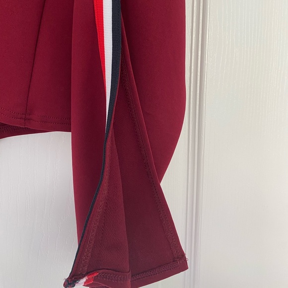 Slit Sleeve Sweatshirt - Picture 2 of 5